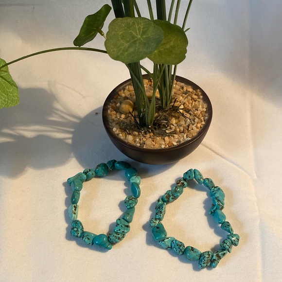 Stone Bracelet set of 2 ๐ชจโจ๐ - Picture 3 of 7